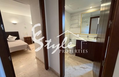 Resale - Apartamento - Punta Prima