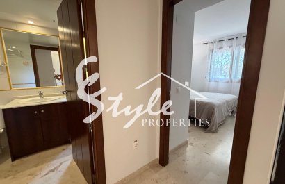 Resale - Apartamento - Punta Prima