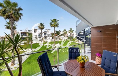Modern South-Facing Top Floor apartment with Private Solarium, Pool Views and Garage in Punta Prima,  Orihuela Costa. Costa Blanca. Id 2291