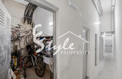 Resale - Apartamento - Punta Prima