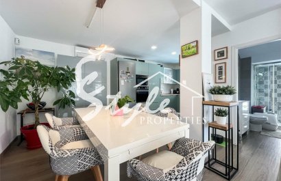 Resale - Villa - Orihuela-Costa - Villamartin