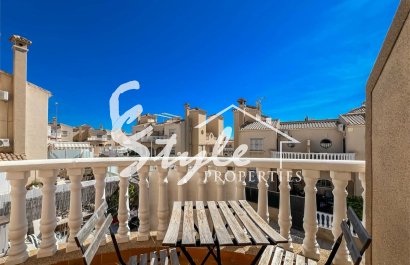 Resale - Villa - Orihuela-Costa - Villamartin