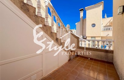 Resale - Villa - Orihuela-Costa - Villamartin
