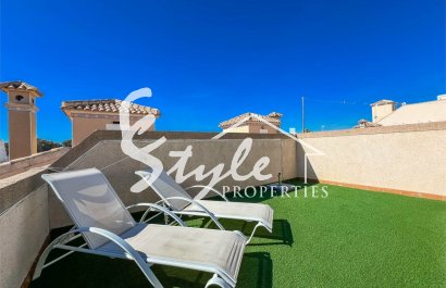Resale - Villa - Orihuela-Costa - Villamartin