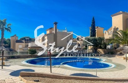 Resale - Villa - Orihuela-Costa - Villamartin