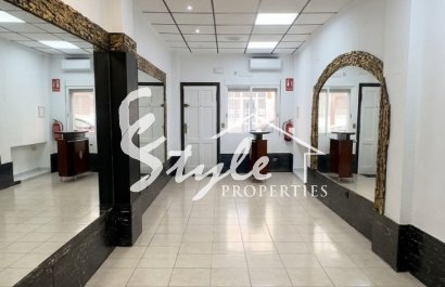 Ready-to-Use Commercial Space in the center of Torrevieja, Costa Blanca, Spain. ID037