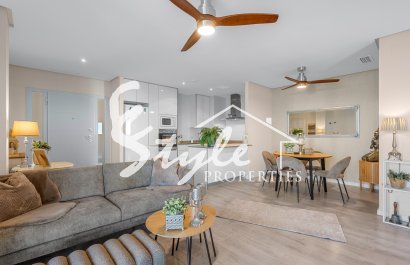 Resale - Apartamento - Villamartín - Los Dolses