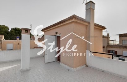 For Sale Corner Townhouse of 3 Bedrooms in Los Altos, Torrevieja, Costa Blanca. ID2295