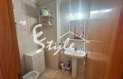 Resale - Apartamento - Torrevieja - Playa del Acequión