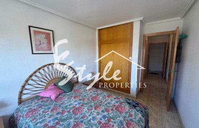 Resale - Apartamento - Torrevieja - Playa del Acequión