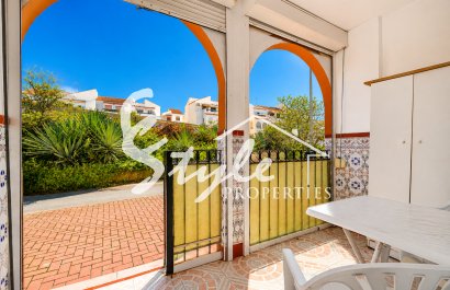 Resale - Apartamento - Torrevieja - Playa De Los Náufragos