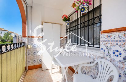 Resale - Apartamento - Torrevieja - Playa De Los Náufragos