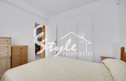 Resale - Apartamento - Torrevieja - Playa De Los Náufragos