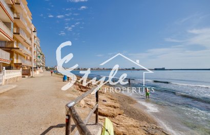 Resale - Apartamento - Torrevieja - Playa De Los Náufragos
