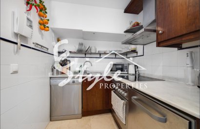 Resale - Apartamento - Punta Prima