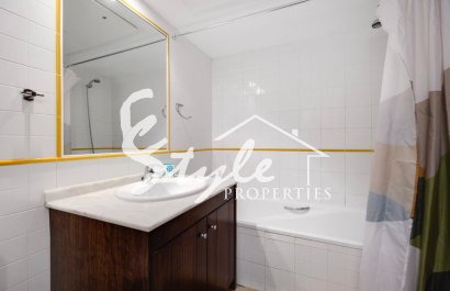 Resale - Apartamento - Punta Prima