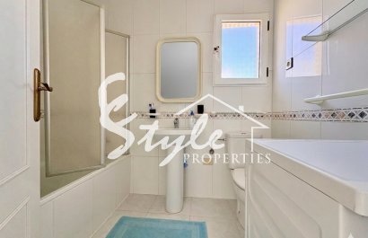 Resale - Apartamento - Orihuela-Costa - Playa Flamenca