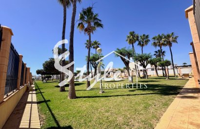 Resale - Apartamento - Orihuela-Costa - Playa Flamenca