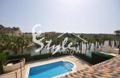 Элитная вилла с бассейном в Лас-Рамблас, Коста Бланка, Испания