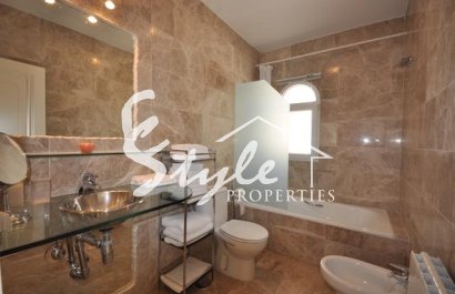 Элитная вилла с бассейном в Лас-Рамблас, Коста Бланка, Испания