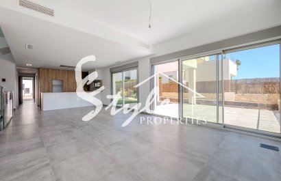 Nuevo - Villa - Algorfa