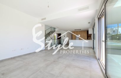 Nuevo - Villa - Algorfa