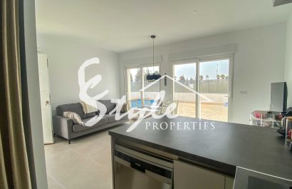 New build - Semi-Detached Villa - Los Alcazares