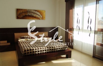 Resale - Villa - Cabo Roig