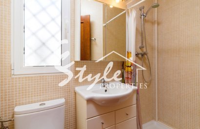 Resale - Villa - Lomas de Don Juan