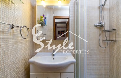 Resale - Villa - Lomas de Don Juan