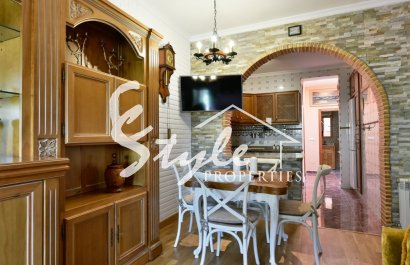 Вторичное жилье - Вилла - Кампоамор