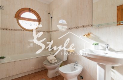 Вторичное жилье - Часть дома Quad - Плайя Фламенка - Playa Flamenca