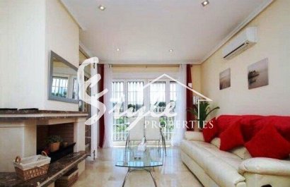 Resale - Villa - Los Dolses