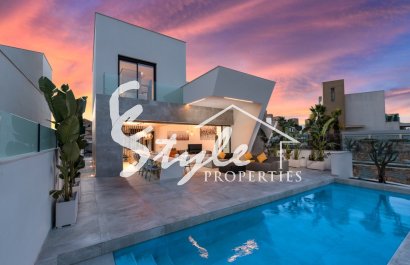 Новая красивая вилла в Сьюдад Кесада, Коста Бланка, Испания.ON734