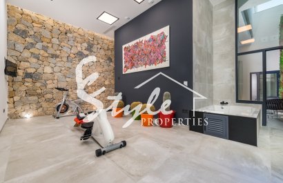 Новая красивая вилла в Сьюдад Кесада, Коста Бланка, Испания.ON734