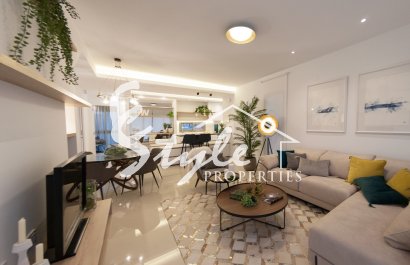 Вилла с бассейном рядом с пляжем, Ориуэла Коста, Испания.ON755