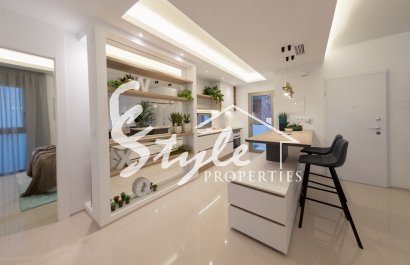 Вилла с бассейном рядом с пляжем, Ориуэла Коста, Испания.ON755