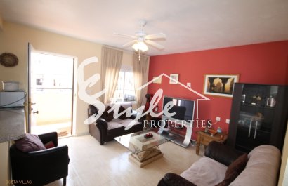 Resale - Apartment - Villamartin