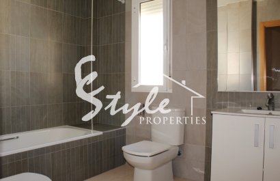 Resale - Townhouse - Villamartin