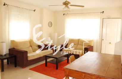 Resale - Townhouse - Villamartin