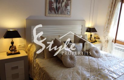 Resale - Villa - Villamartin, Orihuela Costa - Villamartin