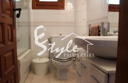 Resale - Villa - Villamartin, Orihuela Costa - Villamartin