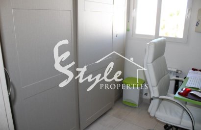 Resale - Villa - Villamartin, Orihuela Costa - Villamartin