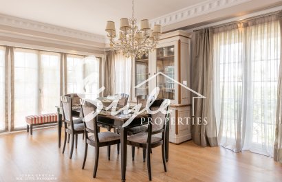 Вторичное жилье - Вилла - Сьюдад Кесада