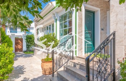 Вторичное жилье - Вилла - Сьюдад Кесада