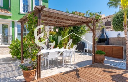 Вторичное жилье - Вилла - Сьюдад Кесада