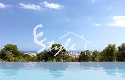 Новые виллы с панорамным видом на море и гольф в Бенидорме, Аликанте, Коста Бланка Испания