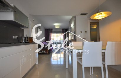 Resale - Apartment - Punta Prima
