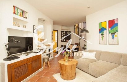 Resale - Apartment - Punta Prima