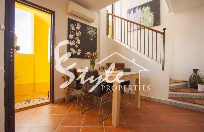 Resale - Apartment - Punta Prima